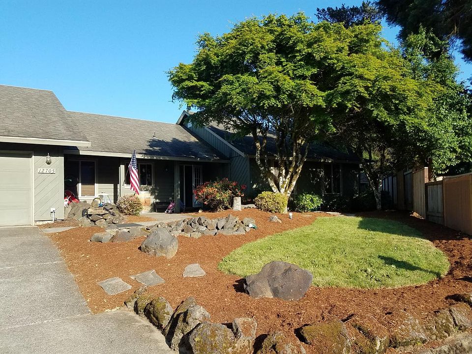 1st image of 12705 NE 8th Ct