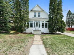 407 3rd St SE, Little Falls, MN 56345