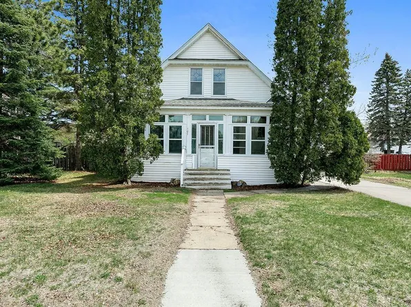 407 3rd St SE, Little Falls, MN 56345