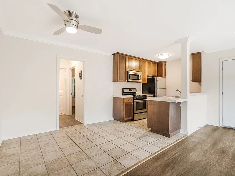 1832 S Bundy Dr #1838 — Photo 5