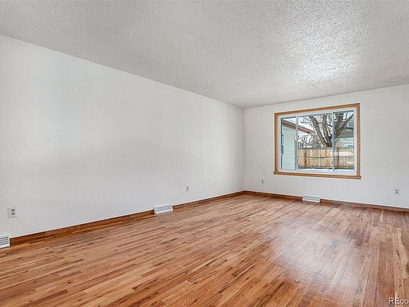 4th image of 2137 S Zephyr Street