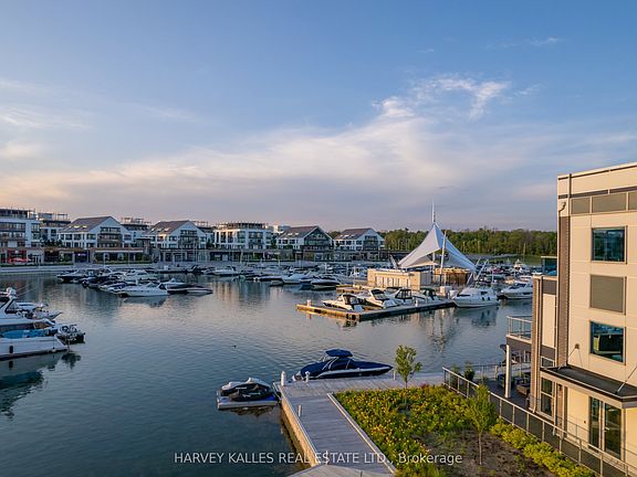 5th image of 3711 Riva Ave