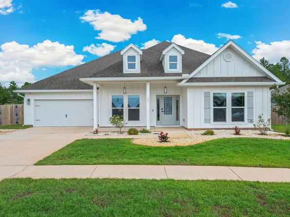 15 Oak Trees Ln E, Freeport, FL 32439