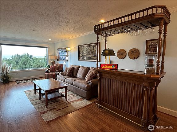 3rd image of 2815 Willows Road #230