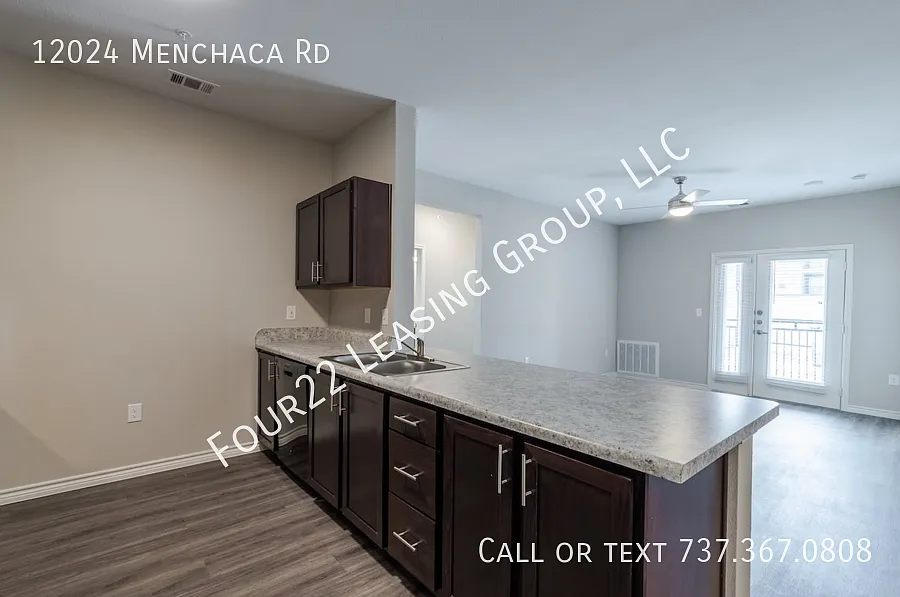 Spacious Layouts & Top Notch Amenities! South Austin 1/22/2026 — Photo 1