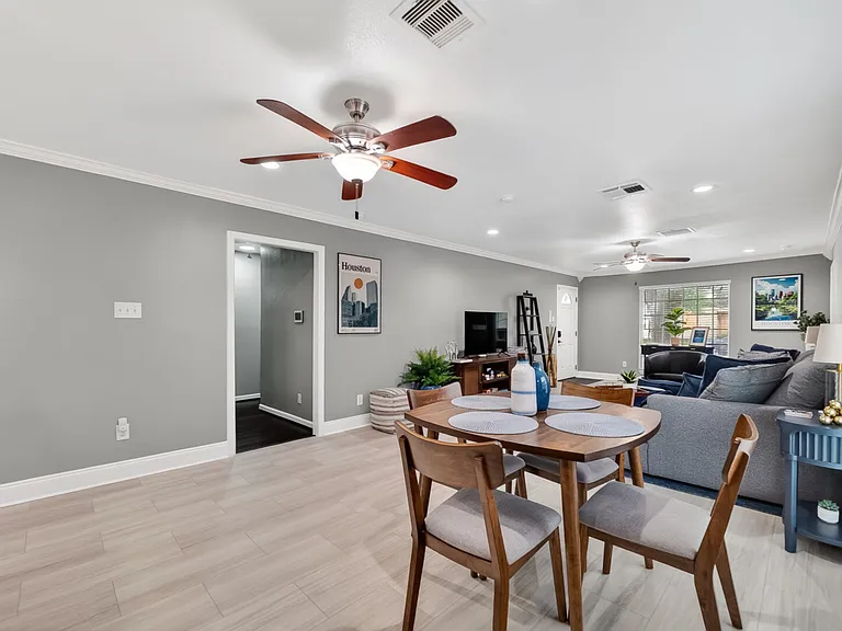 Marietta Ln — Photo 18