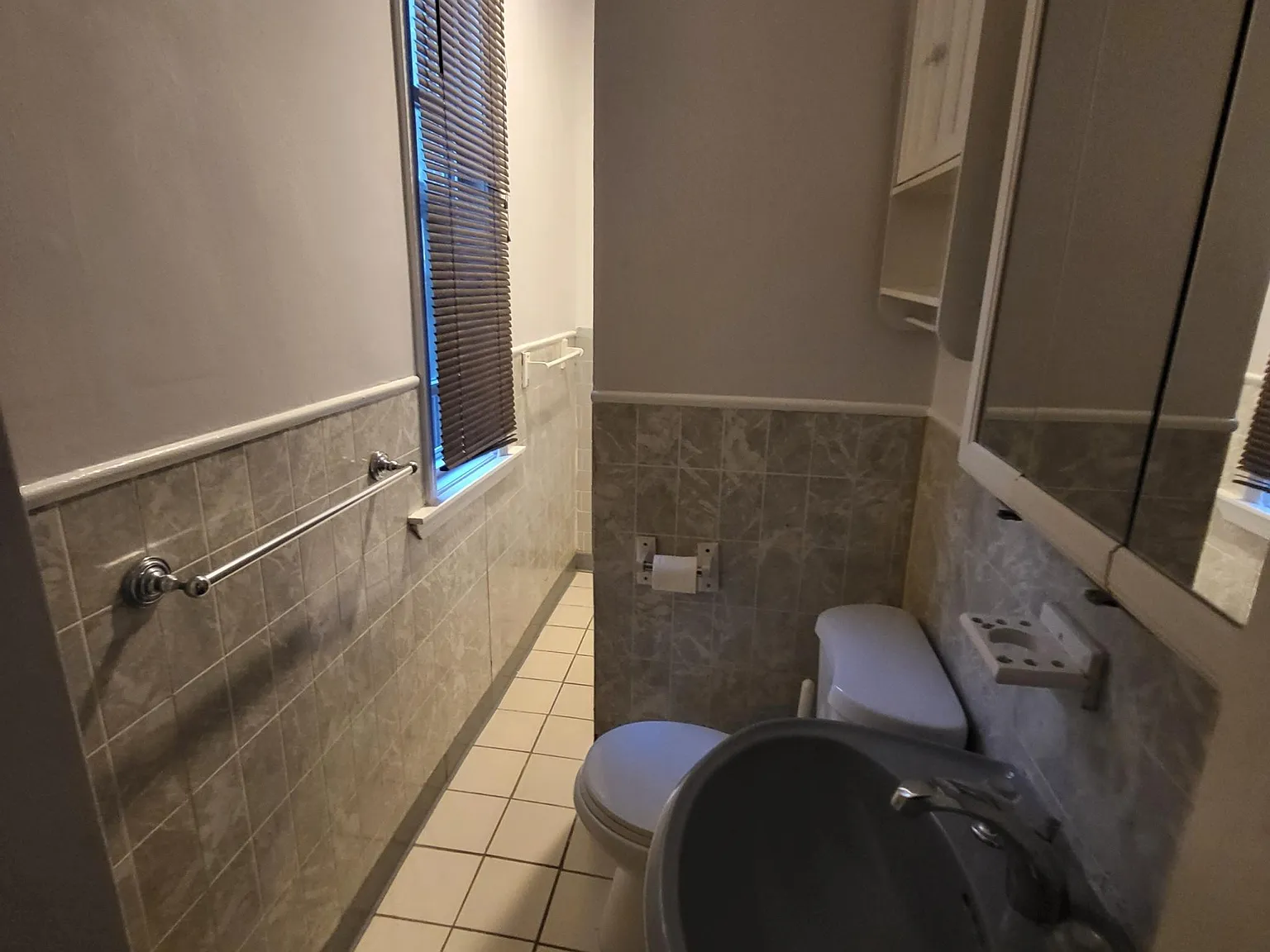 1 bed, 9999 sqft, $1,900 — Photo 3