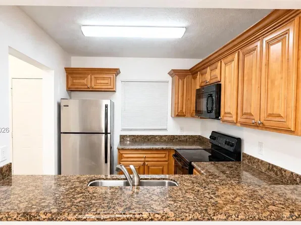 1545 Lake Crystal Dr APT H, West Palm Beach, FL 33411