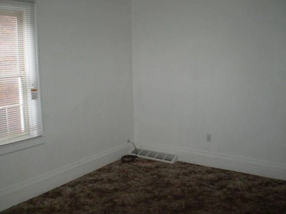 Bedroom #1