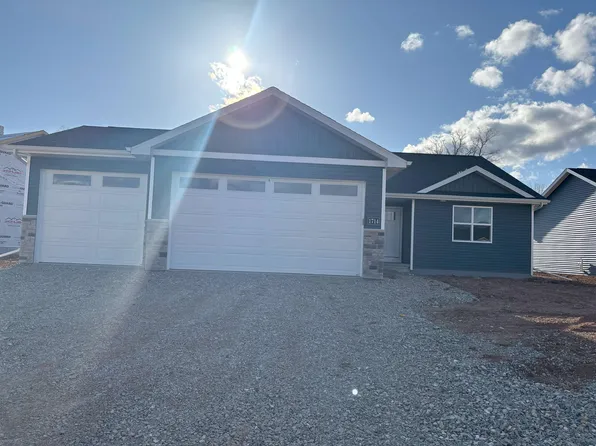 1714 Founders St, Neenah, WI 54956