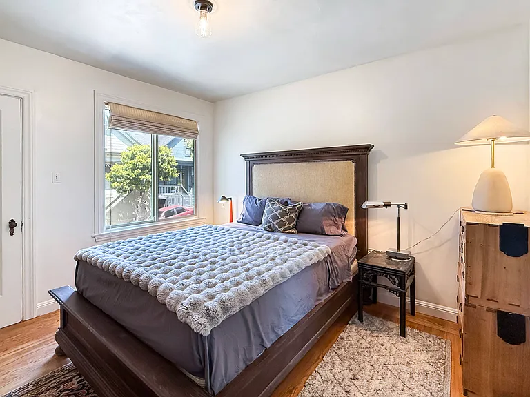 125 Winfield St — Photo 14