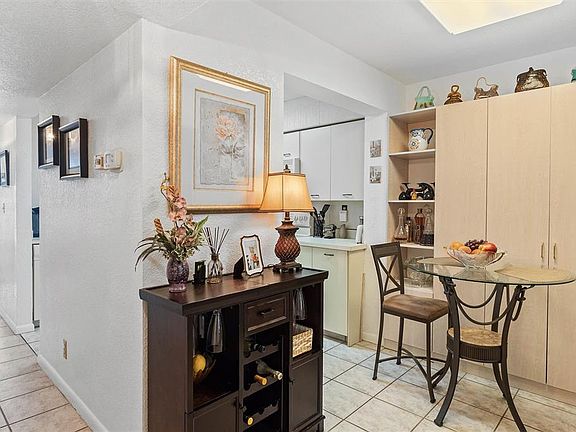 4th image of 5901 Bahia Del Mar Cir APT 519