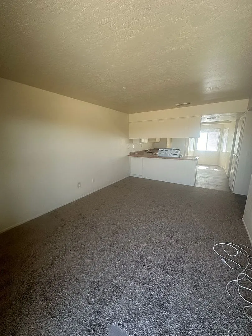 21335 Bear Valley Rd — Photo 3