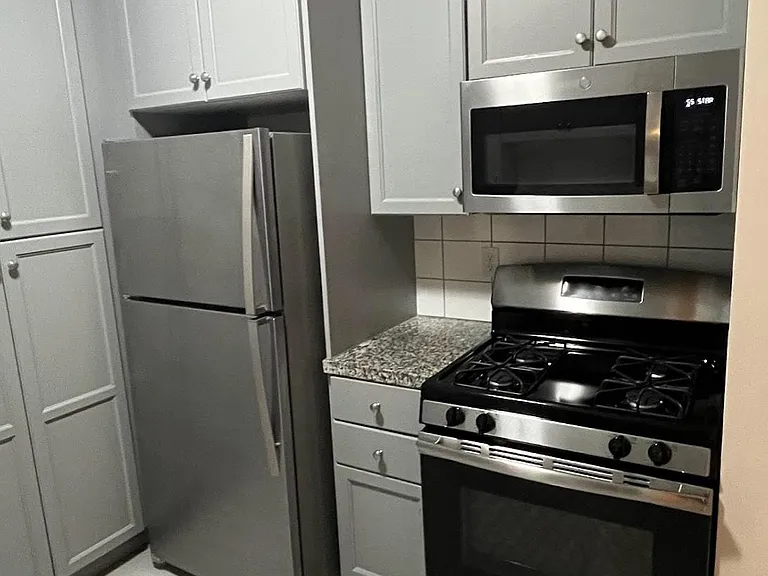 1625 Pacific Ave #404 — Photo 3
