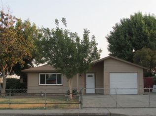 12410 Aceves Ave, Orosi, CA 93647