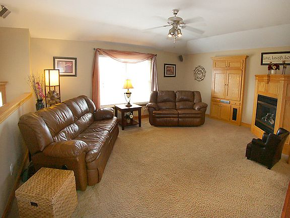 3rd image of 2809 NW Mill Dr