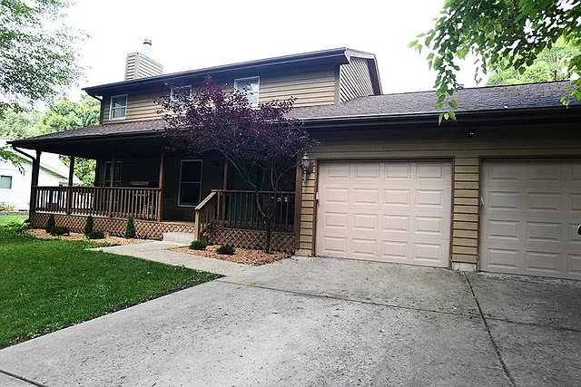 4N115 Kaelin Rd photo 1