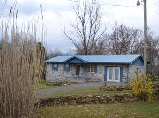 347 Rhodendron Cir, Crossville, TN 38555