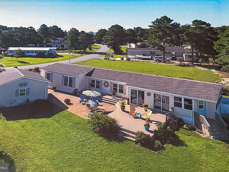 1st image of 36529 Pebble Dr