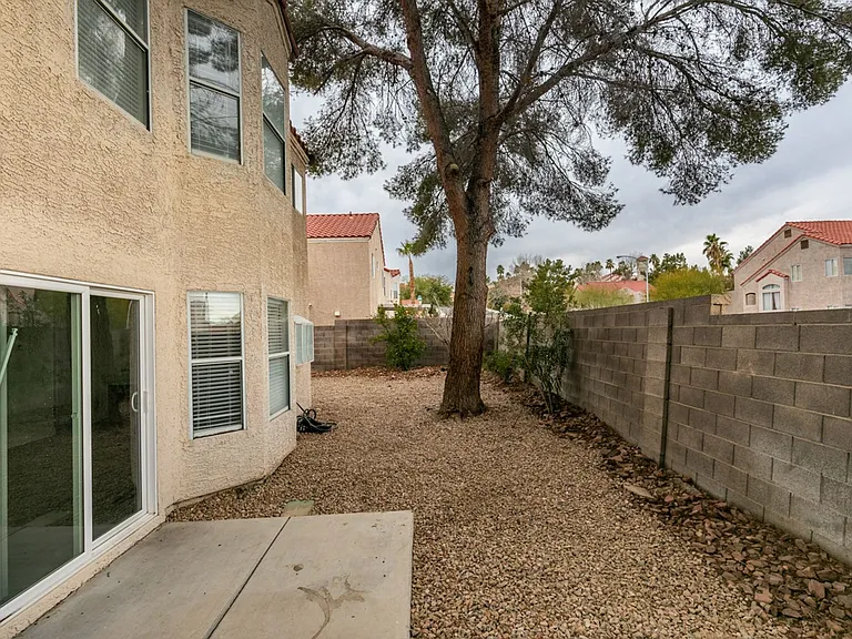 1738 Toltec Cir — Photo 43