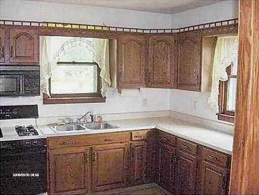 2nd image of 9102 Cayuga Dr
