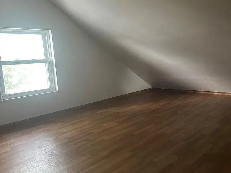 417 Franklin St — Photo 5