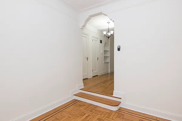 Rented by Modern Spaces | media 11