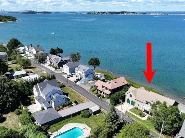 58 Clifton Ave, Hull, MA 02045