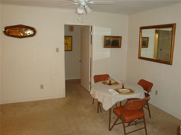 4th image of 707 Lexington Dr