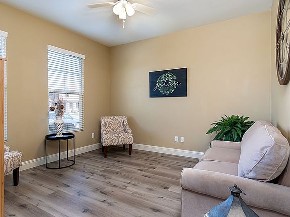 3rd image of 31565 Flintridge Way