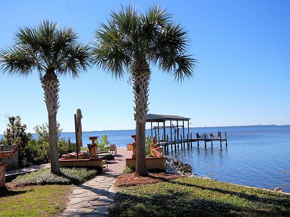 3rd image of 1368 Sunset Beach Dr