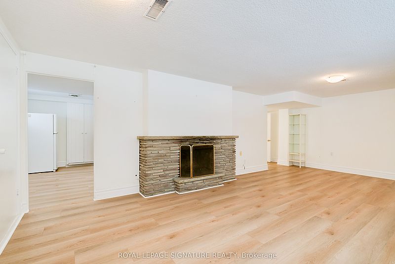 Toronto House for rent - 4 Bedrooms — photo 23