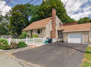 52 Fairlawn Cir, Shrewsbury, MA 01545