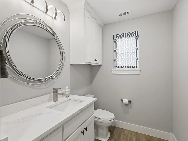 428 Northwood Dr — Photo 21