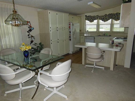 5th image of 1206 Ashboro Ct