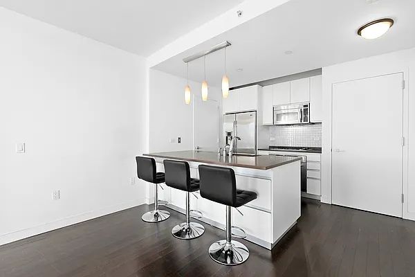 Rented by Compass | media 6