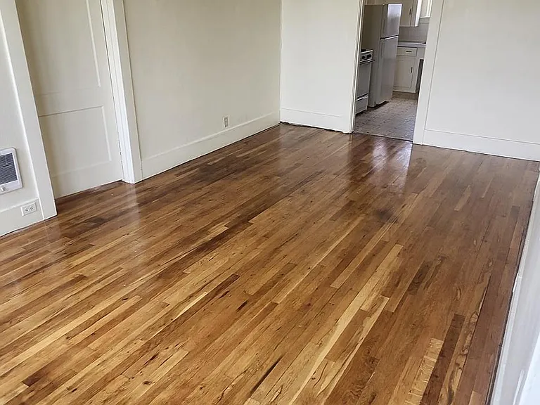 918 S J St #6 — Photo 4