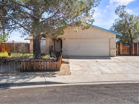 2nd image of 611 Plumblossom Ct