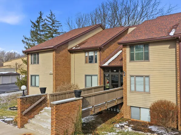 201 Bluffs Cir APT E, Noblesville, IN 46062