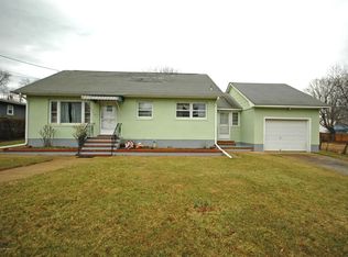 19 Otterson Rd, Freehold, NJ 07728