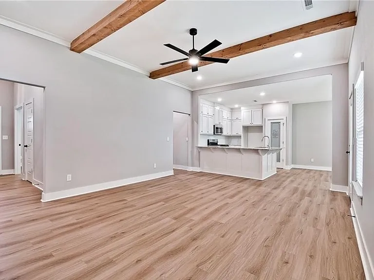 951 Sugar Loaf St — Photo 11