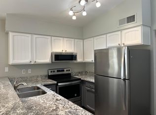 3320 S Parkside Dr, Tempe, AZ 85282