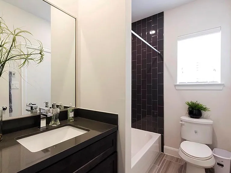 346 Eado Park Cir — Photo 13
