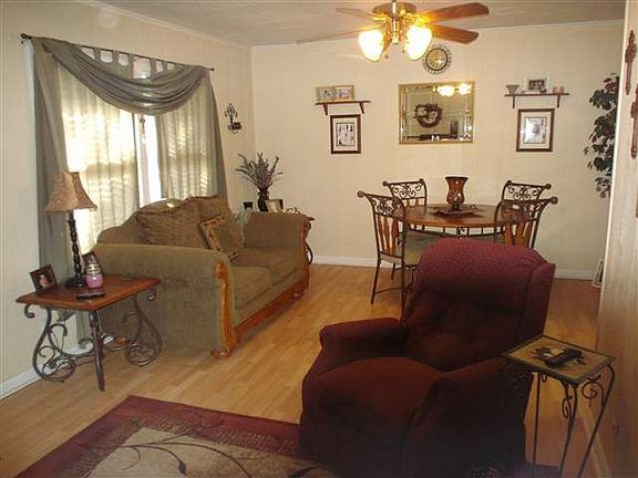 4th image of 4620 Clermont St