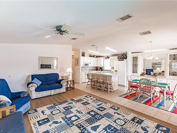5th image of 2716 N Ibis Ct