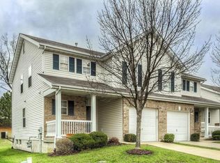 4959 Hurstborough Ct, Hazelwood, MO 63042