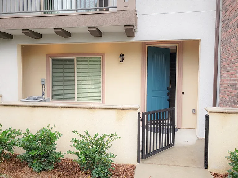 Mesquite Way — Photo 8