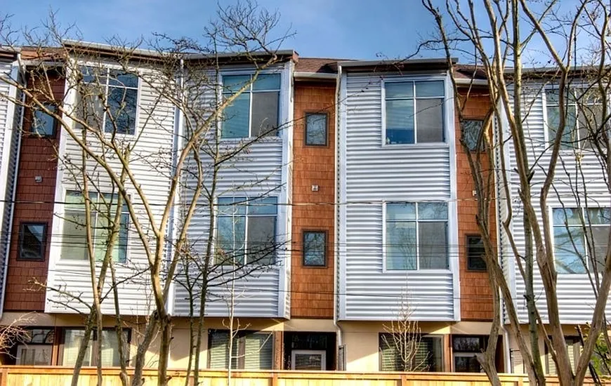 Steelhead Townhomes — Photo 2