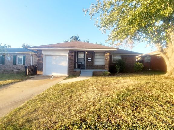 2nd image of 1005 SW 53rd St
