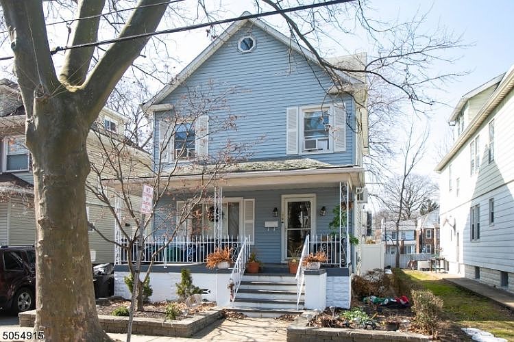 1st image of 179 Floyd St
